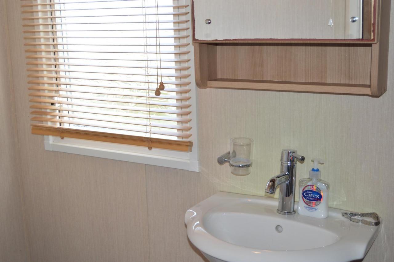 Bobby'S Bolthole Apartman Heysham Kültér fotó